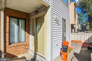 18801 Nathans Pl, Gaithersburg, MD 20886 - Photo 3