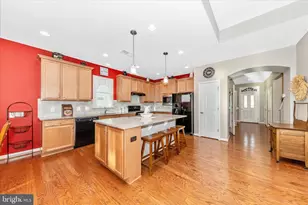 832 Butterfly Weed Dr, Germantown, MD 20876 - Photo 13