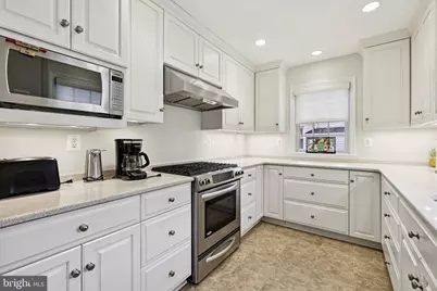 337 Seth Place, Rockville, MD 20850 - Photo 17