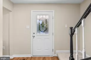9305 Broadwater Dr, Gaithersburg, MD 20879 - Photo 3