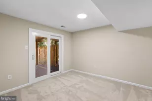 9305 Broadwater Dr, Gaithersburg, MD 20879 - Photo 23