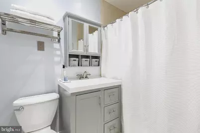 10523 Montrose Avenue #203, Bethesda, MD 20814 - Photo 15