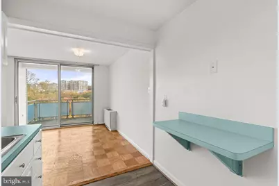 10201 Grosvenor Place #716, Rockville, MD 20852 - Photo 29