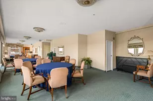 10201 Grosvenor Pl, Rockville, MD 20852 - Photo 41