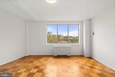 10201 Grosvenor Place #716, Rockville, MD 20852 - Photo 17