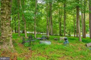 8225 Hawkins Creamery Rd, Gaithersburg, MD 20882 - Photo 47