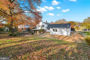 2909 Shanandale Dr, Silver Spring, MD 20904 - Photo 5