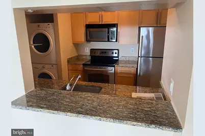 10101 Grosvenor Place #1006, Rockville, MD 20852 - Photo 5