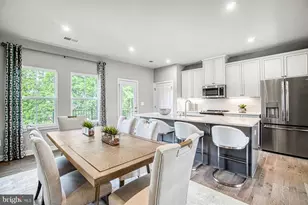 19756 Canopy Loop, Montgomery Village, MD 20886 - Photo 9