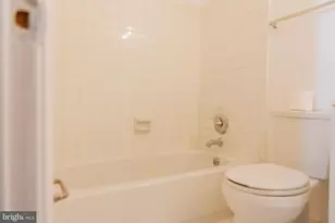 5631 Hogenhill Terrace, Rockville, MD 20853 - Photo 27