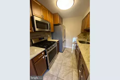 10424 Rockville Pik #202, Rockville, MD 20852 - Photo 7