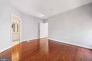 802 Grand Champion Dr, Rockville, MD 20850 - Photo 13