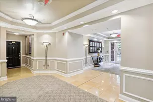 802 Grand Champion Dr, Rockville, MD 20850 - Photo 25