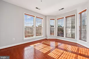 802 Grand Champion Dr, Rockville, MD 20850 - Photo 9