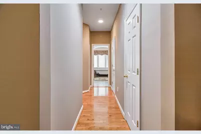 913 Pleasant Drive, Rockville, MD 20850 - Photo 23