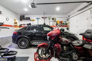 913 Pleasant Dr, Rockville, MD 20850 - Photo 39