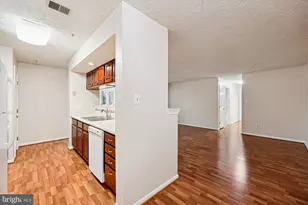 13114 Briarcliff Terrace, Germantown, MD 20874 - Photo 5