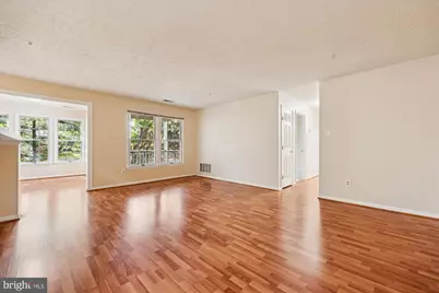 13114 Briarcliff Terr #407, Germantown, MD 20874 - Photo 3