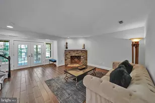 9957 Foxborough Cir, Rockville, MD 20850 - Photo 27