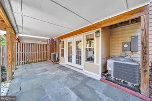 9957 Foxborough Cir, Rockville, MD 20850 - Photo 31