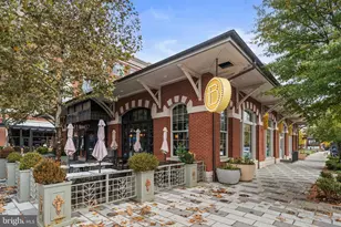 250 Decoverly Dr, Gaithersburg, MD 20878 - Photo 45