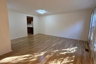 11640 Pleasant Meadow Dr, North Potomac, MD 20878 - Photo 17