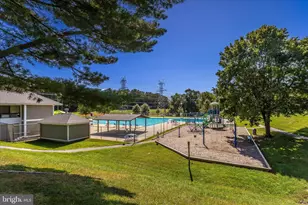 10513 Cambridge, Montgomery Village, MD 20886 - Photo 63