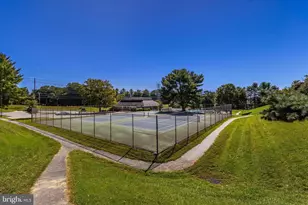 10513 Cambridge, Montgomery Village, MD 20886 - Photo 69