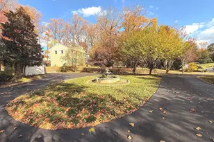 11512 Le Havre Dr, Potomac, MD 20854 - Photo 5