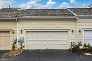 313 Hart Rd, Gaithersburg, MD 20878 - Photo 17