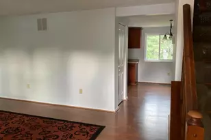 11145 Captain's Walk Ct, North Potomac, MD 20878 - Photo 3