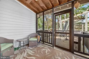 14908 Pomquay Ct, North Potomac, MD 20878 - Photo 19