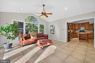 14908 Pomquay Ct, North Potomac, MD 20878 - Photo 13