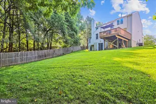 18518 Gingerbread Ln, Gaithersburg, MD 20877 - Photo 5