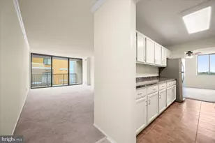 4 Monroe St, Rockville, MD 20850 - Photo 17