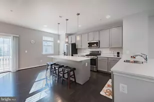 14302 Potomac Heights Ln, Rockville, MD 20850 - Photo 13