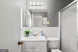 10661 Montrose Ave, Bethesda, MD 20814 - Photo 17