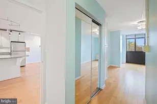 4242 East-West Hwy, Chevy Chase, MD 20815 - Photo 15