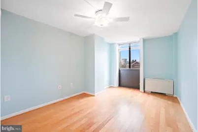 4242 E West Highway #514, Chevy Chase, MD 20815 - Photo 13