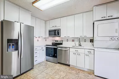 7420 Westlake Terrace #1008, Bethesda, MD 20817 - Photo 9