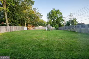 25325 Woodfield Rd, Damascus, MD 20872 - Photo 7