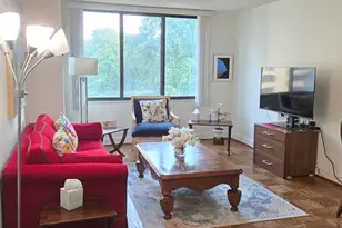 5225 Pooks Hill Rd, Bethesda, MD 20814 - Photo 1