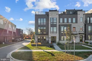 9750 Windflower Wy, Bethesda, MD 20817 - Photo 3