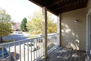 18701 Sparkling Water Dr, Germantown, MD 20874 - Photo 17