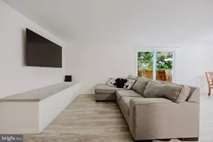 19621 Gunners Branch Rd, Germantown, MD 20876 - Photo 15