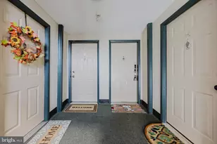 19621 Gunners Branch Rd, Germantown, MD 20876 - Photo 11