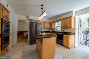 14305 Platinum Dr, North Potomac, MD 20878 - Photo 9