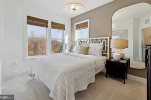 2062 Henson Norris St, Rockville, MD 20850 - Photo 9