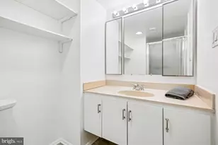 15115 Interlachen Dr, Silver Spring, MD 20906 - Photo 19