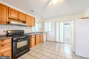 1108 Chickasaw Dr, Silver Spring, MD 20903 - Photo 11